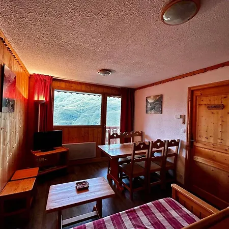 Appartement Les Menuires, 2 Pièces, 6 Personnes - Fr-1-452-97 *